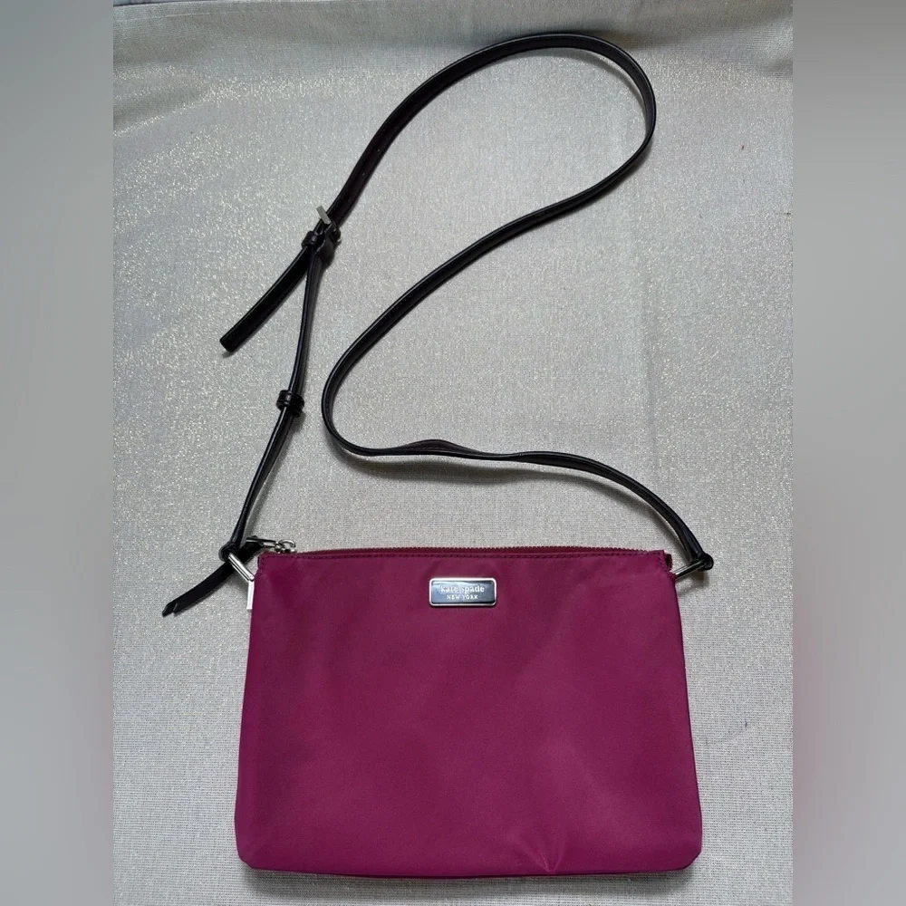 Kate Spade New York Dawn Triple Gusset Crossbody Purse-Burgundy-Preowned, EUC
